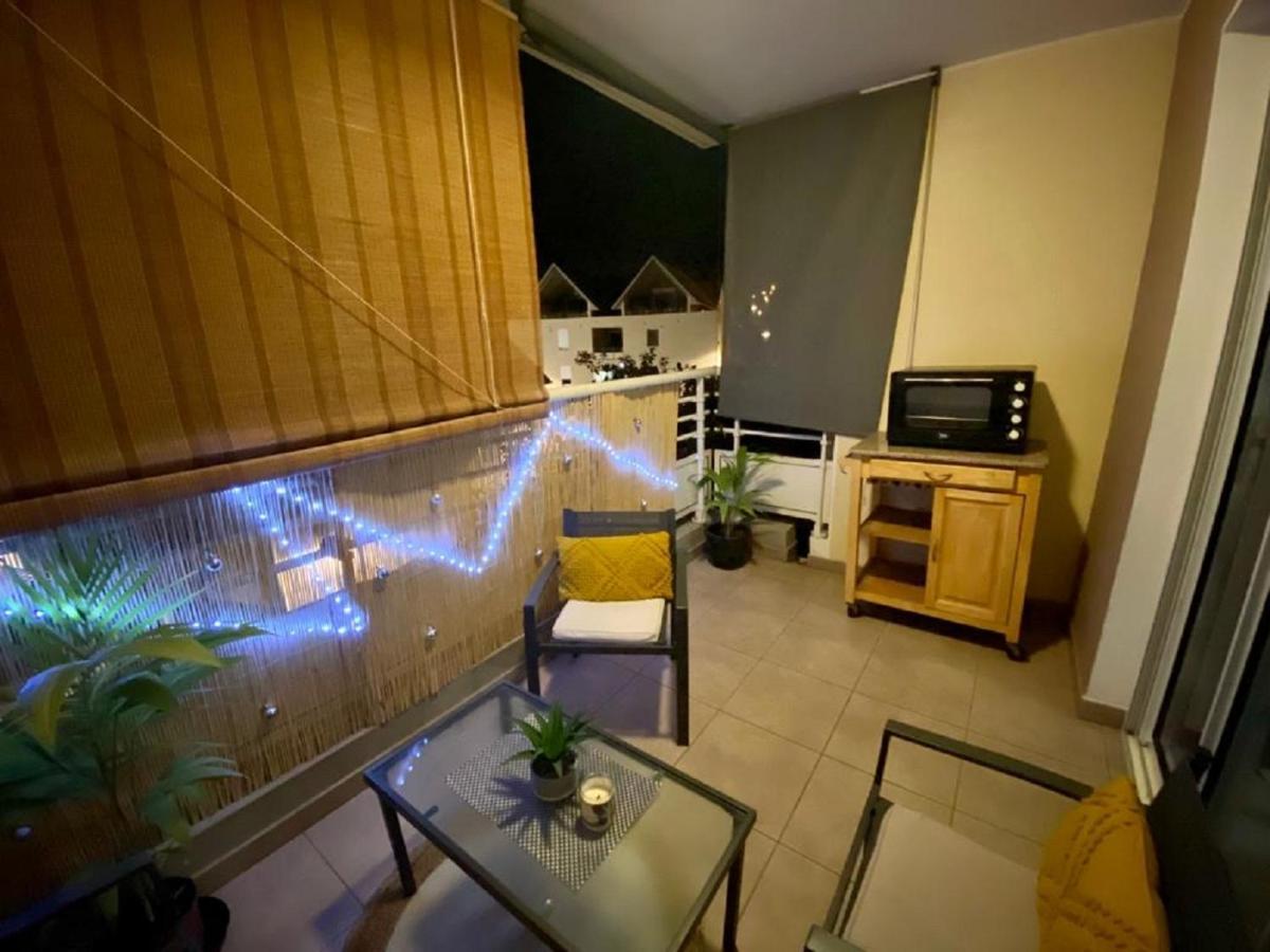 Location Saisonniere Meublee F2 St Leu Face Ocean A 1 Min Plage Apartment Saint-Leu Luaran gambar